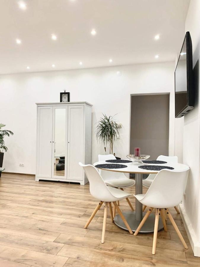 Lux Apartment เวียนนา ภายนอก รูปภาพ